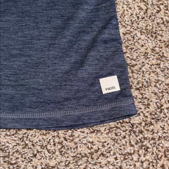 Vuori Lux Performance Tank - Picture 7 of 8